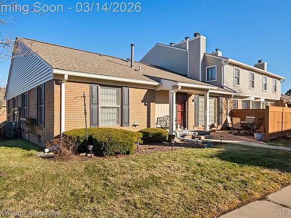 3rd image of 40015 Crosswinds