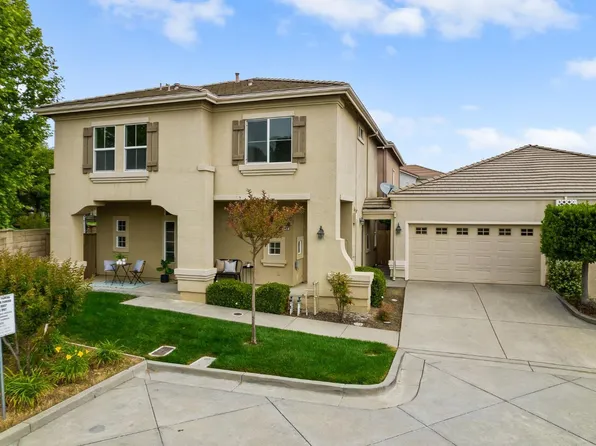 2042 Rummel Court, Vacaville, CA 95688