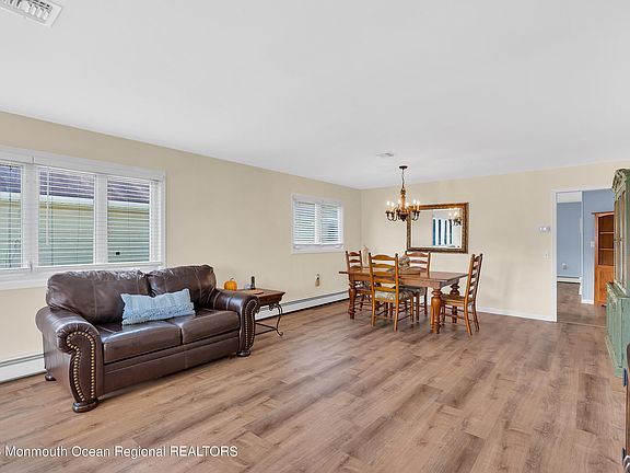 5th image of 381 Costa Mesa Drive
