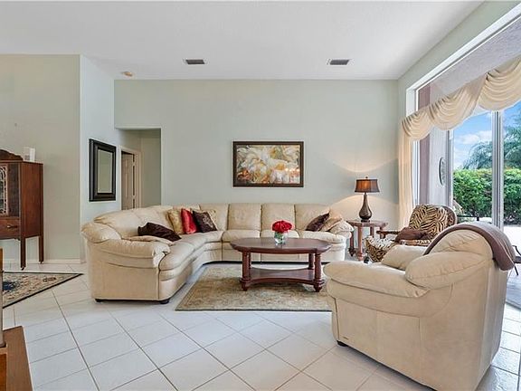 5th image of 5736 NW 53rd Ct