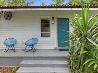 1109 NE 118th St, Biscayne Park, FL 33161