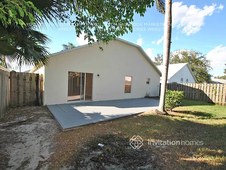 6879 Raccoon Ct — Photo 8