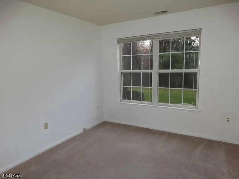 808 Magnolia Ln — Photo 15