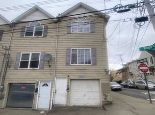25 Wright St, Staten Island, NY 10304