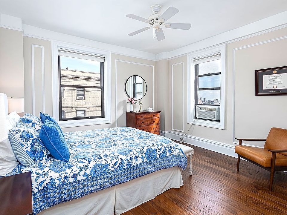 1st image of 878 W End Ave APT 15C
