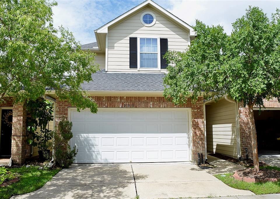 1st image of 21018 Sun Creek Dr