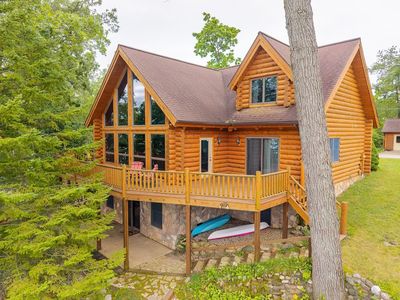 6670 W South Lake Gage Dr, Angola, IN, 46703