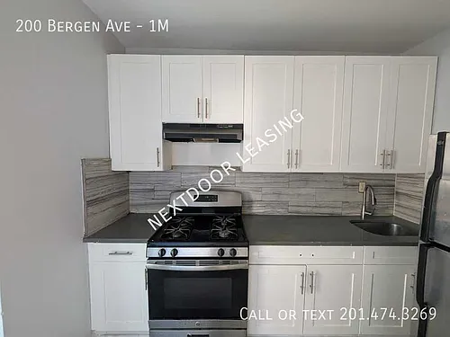 200 Bergen Ave Photo 1
