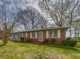 336 Hall Dr, Asheboro, NC 27205
