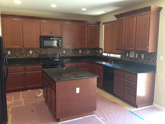 4th image of 16503 Badalona St