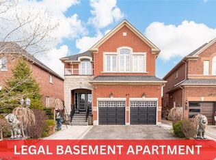 37 Denim Dr, Brampton, ON L6P 2R3
