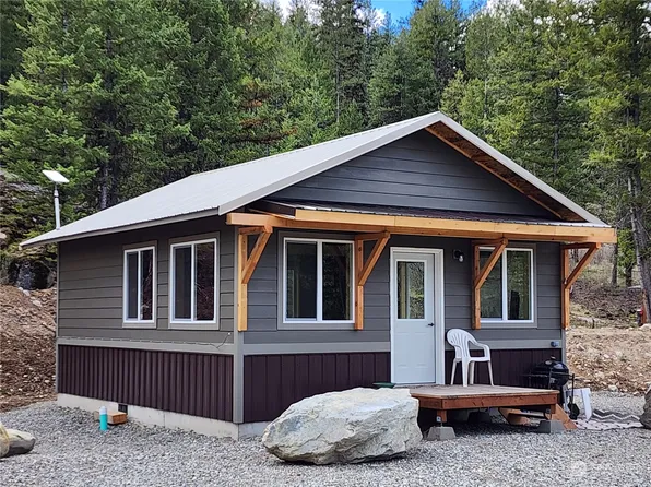 1044 Aeneas Valley Road, Tonasket, WA 98855