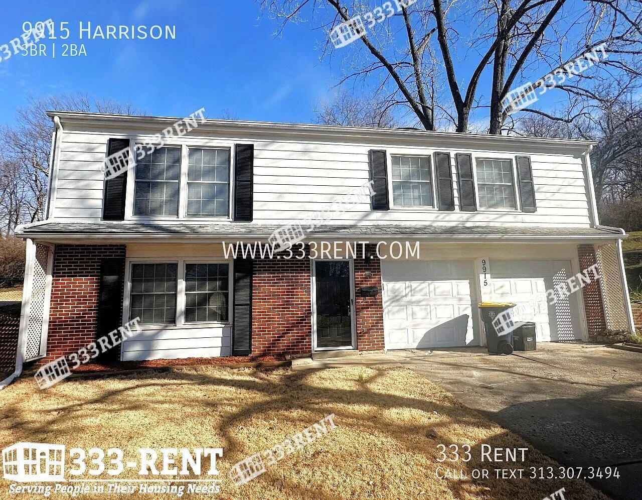 3 bed, 1.5 bath, 1470 sqft, $1,895 — Photo 1