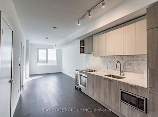 2020 Bathurst St #1203, Toronto, ON M5P 2B9
