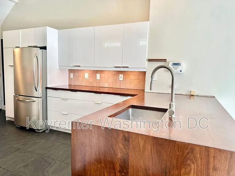 618 Q St NW #NW — Photo 18