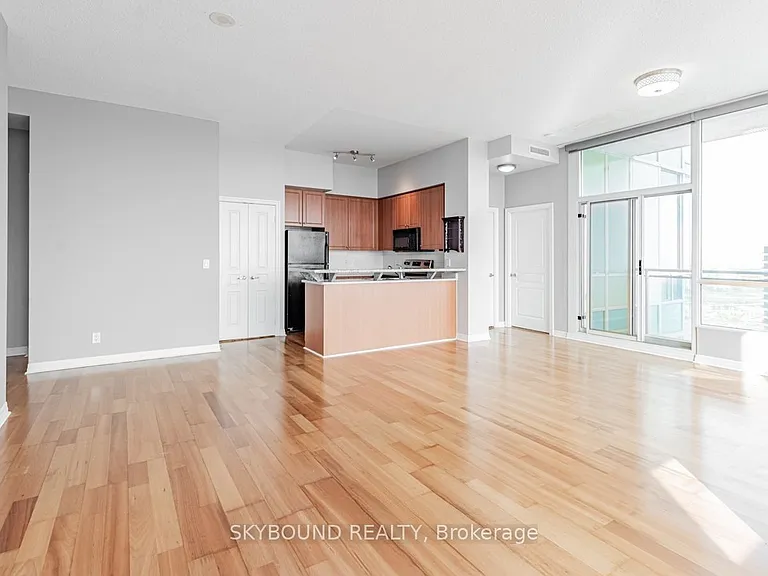 220 Burnhamthorpe Rd W #3202 — Photo 12