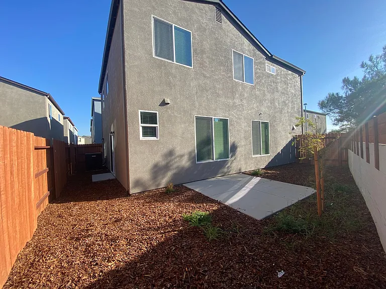 6782 Jujube Ln — Photo 18