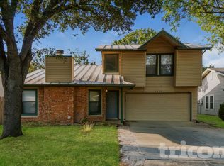 6934 Sunshine Tree Dr, San Antonio, TX 78249