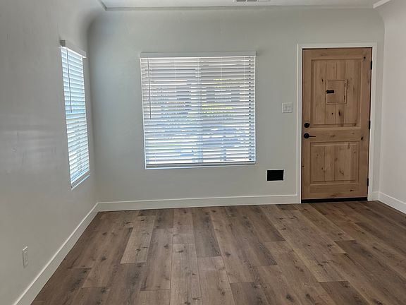 4th image of 3543 Homeland Dr