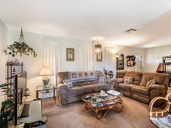 4th image of 2475 Paige Janette Dr