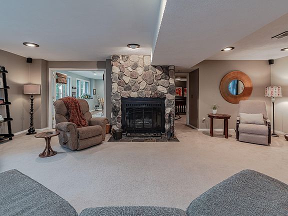 5th image of 14903 Hideaway Dr
