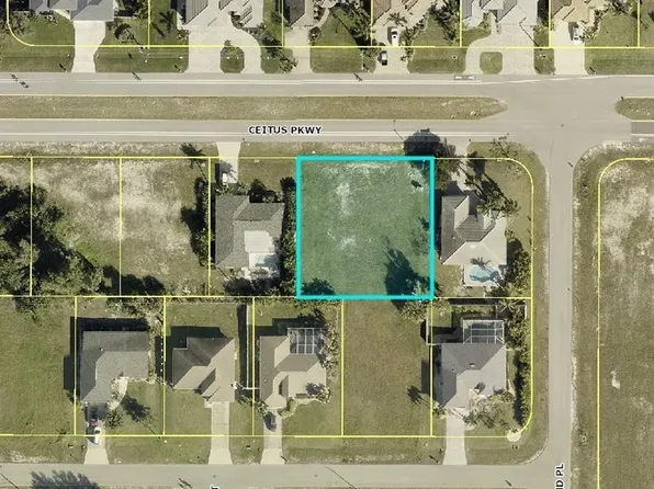 3226 Ceitus Pkwy, Cape Coral, FL 33991