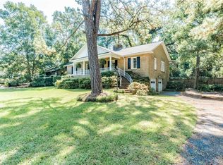 1807 S Indian Creek Dr, Mobile, AL 36607