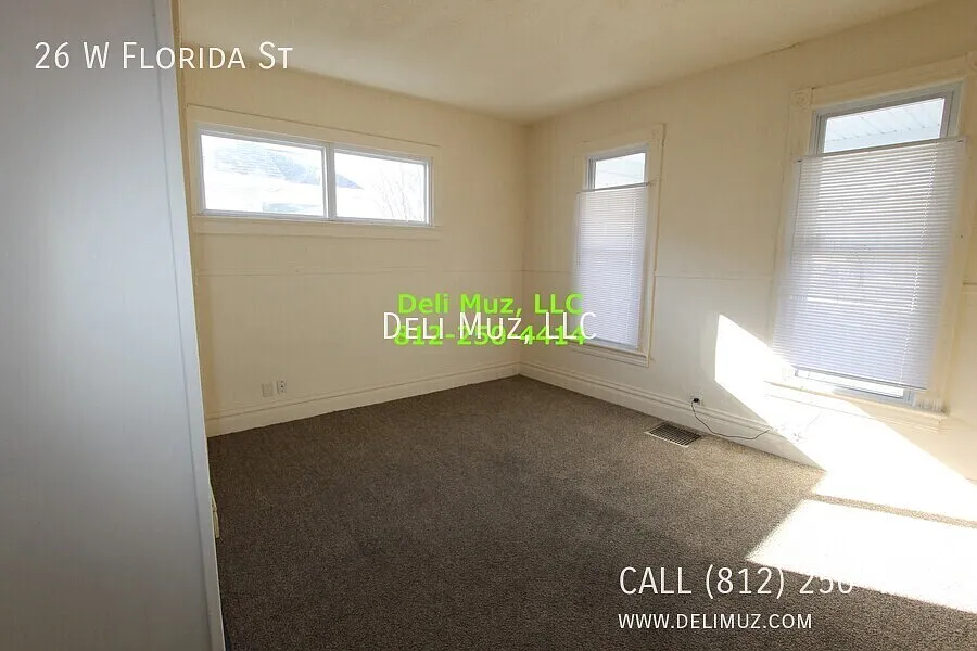 26 W Florida St — Photo 4