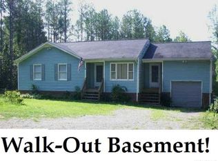 10585 Mattoax Ln, Amelia Court House, VA 23002