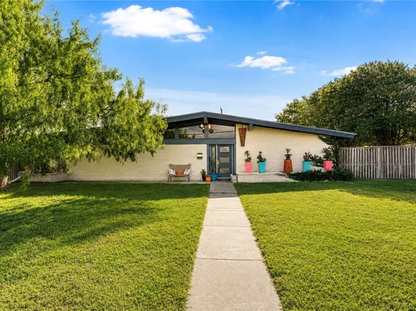 3462 Santa Fe St, Corpus Christi, TX 78411