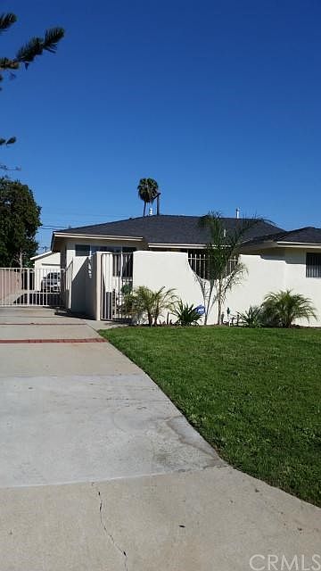 1st image of 21112 Brighton Ave