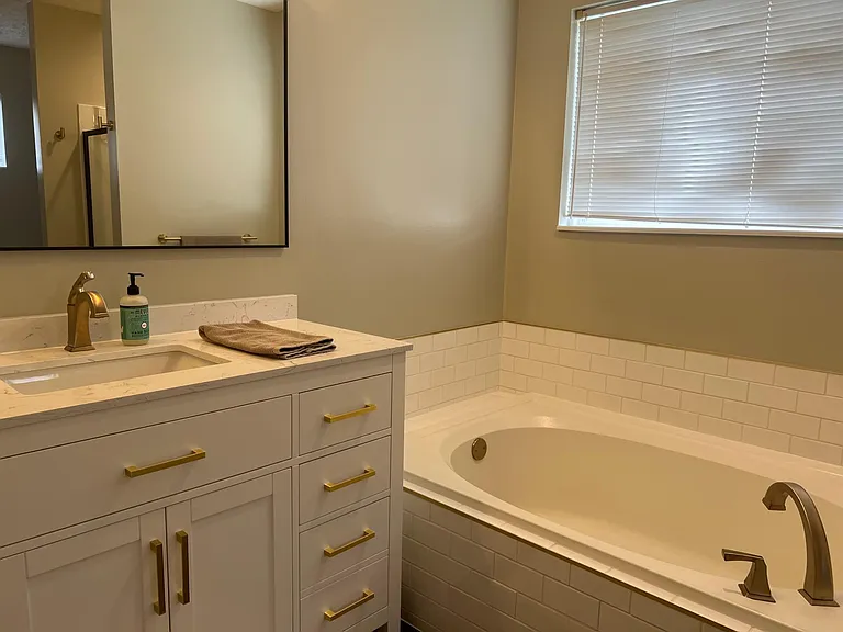 3655 Berrywood Dr — Photo 9
