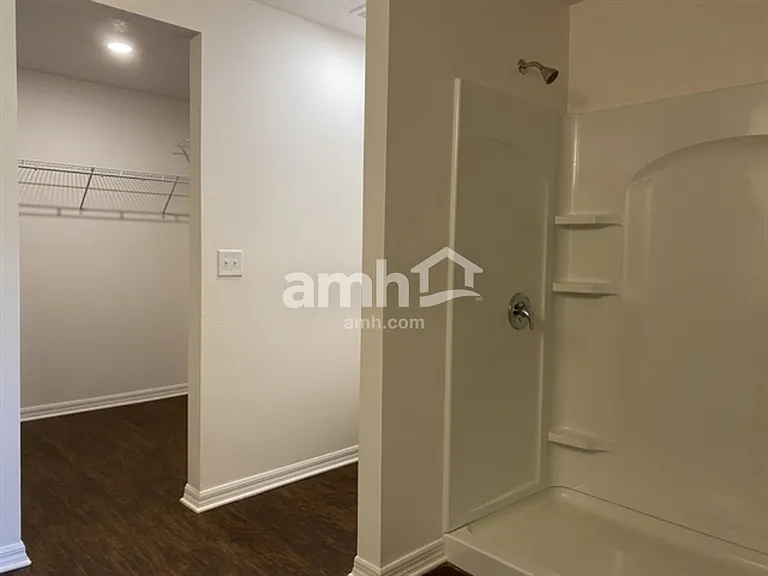1122 Brenton Leaf Dr — Photo 10