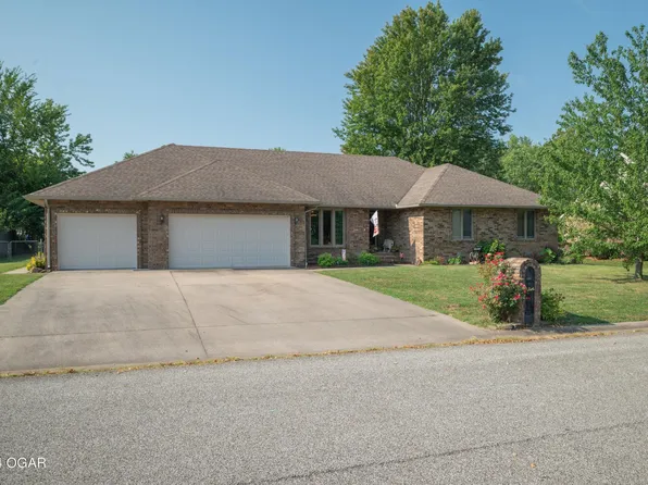 1008 Gene Taylor Drive, Carthage, MO 64836