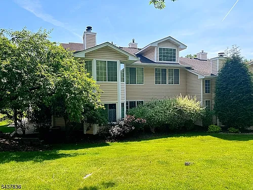 15 Crossfield Ct Photo 1