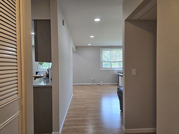 3rd image of 2650 Brookwood Way Dr APT 223