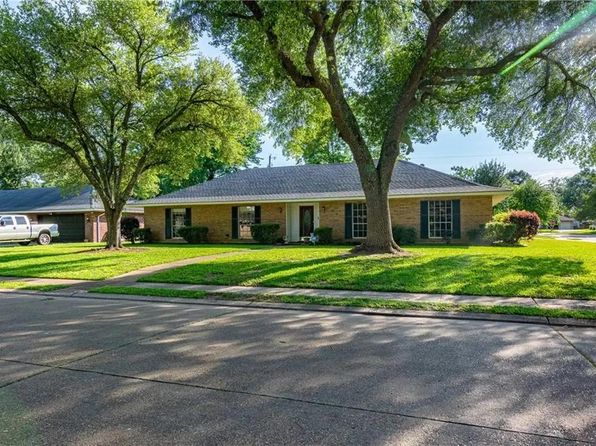 604 Ridgewood Blvd