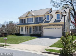 8761 Cedar Meadow Ct, Vienna, VA 22180