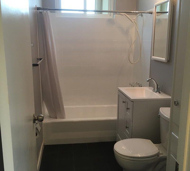 New everything in bathroom.