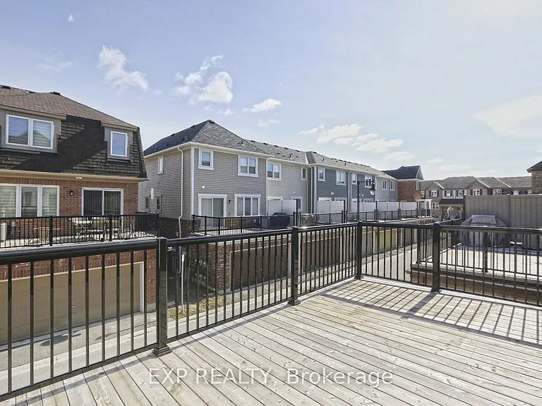 11 Crossbill Rd — Photo 34