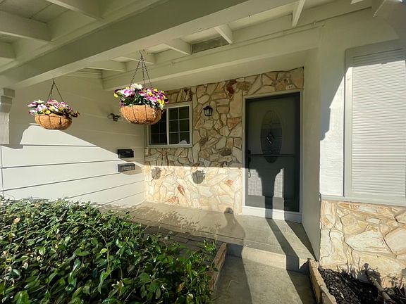 3rd image of 4692 Blanco Dr