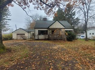 1322 Grandview Rd, Oil City, PA 16301