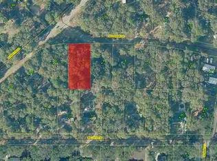 2 Woodbine Dr, Beaufort, SC 29907