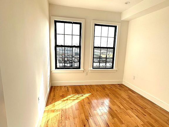 4th image of 349 Central Ave Unit 3C
