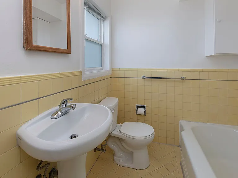 87-93 Lupine Ave #463R — Photo 14
