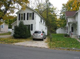 6 Arch St, Auburn, NY 13021