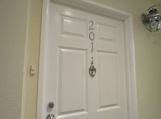 577 Laurel St APT 201, San Carlos, CA 94070