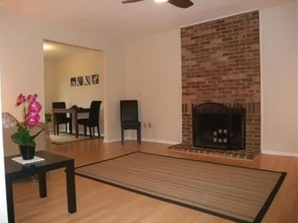 4811 Olentangy River Rd #8-4, Columbus, OH 43214