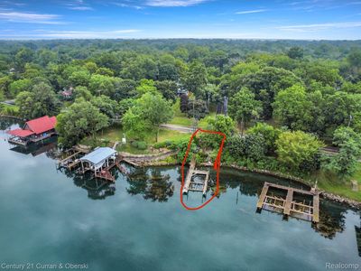 W River Rd, Grosse Ile, MI, 48138