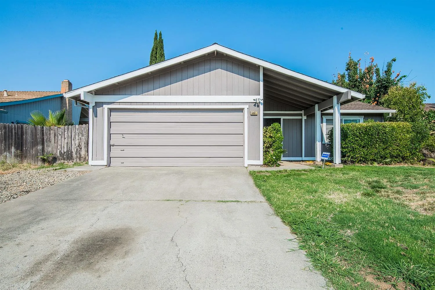 9805 Gardenwood Way photo 1